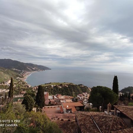 Апартаменты Taormina Bed&Bed Экстерьер фото